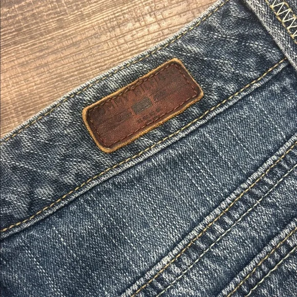 Vintage Tommy Hilfiger Denim Shorts - Picture 5 of 6